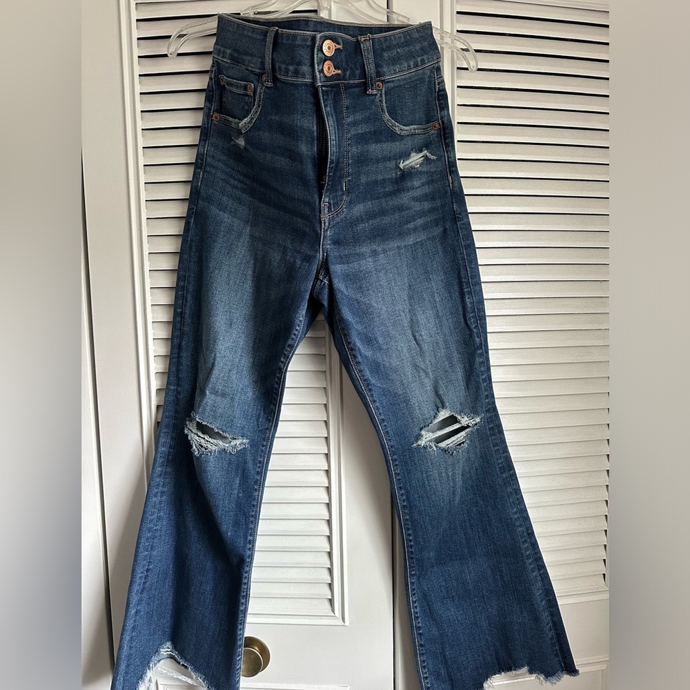 Women's Distressed Blue Jeans